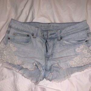American eagle shorts size 6